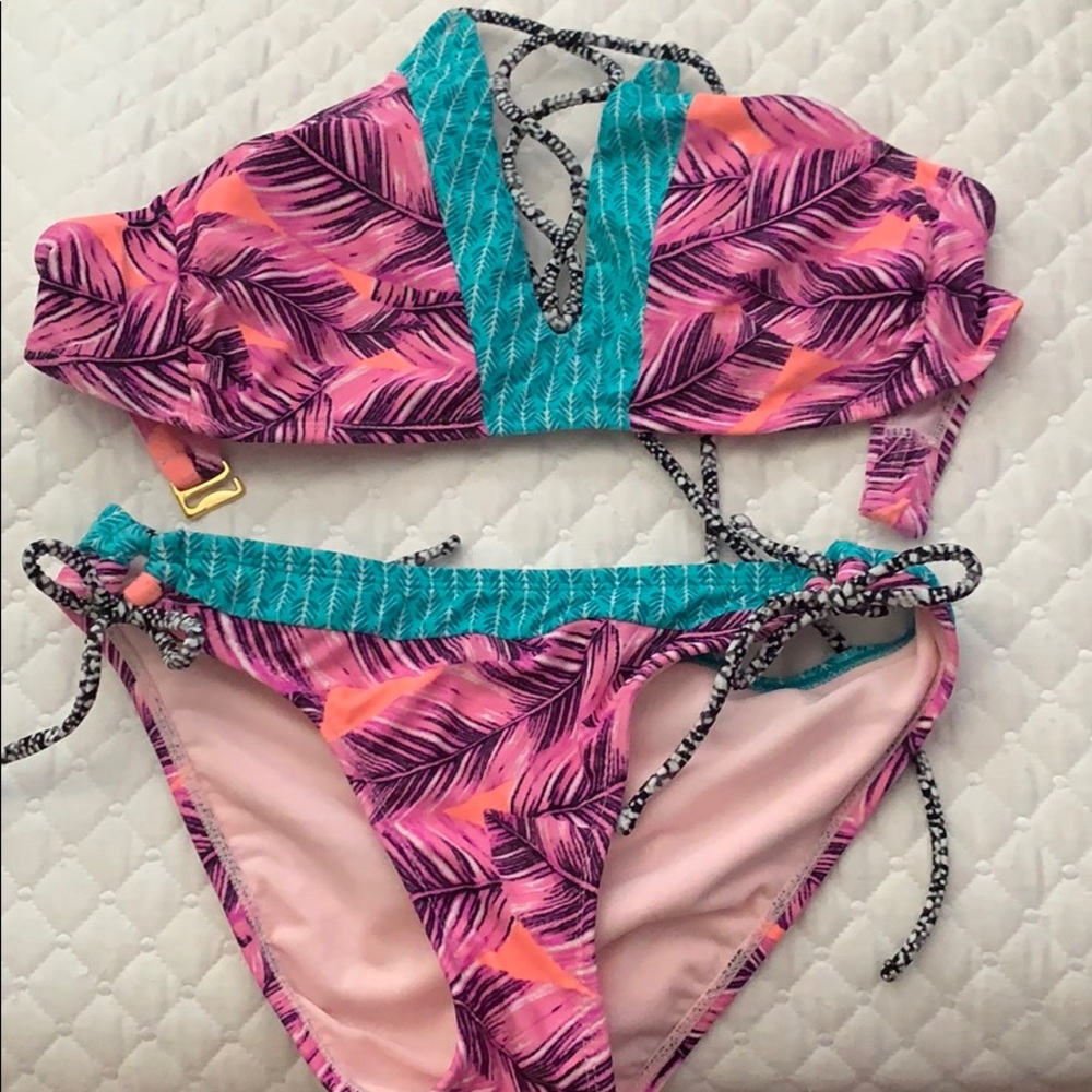 Bathing suit